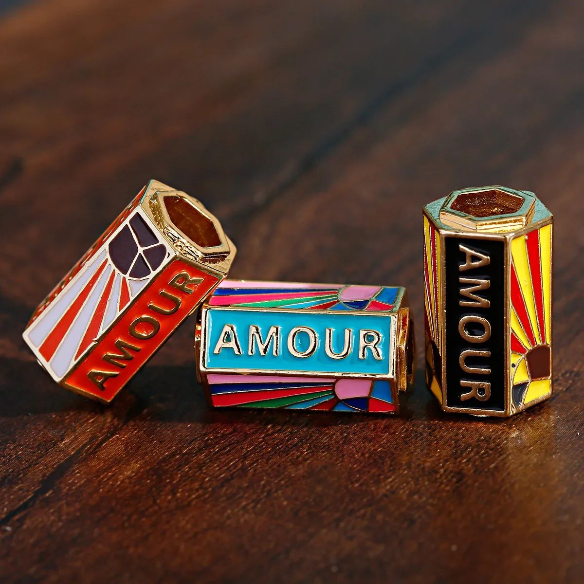 

кулон Amour Dripping Oil Charms Tube Metal Brass Based Spacor Beads Designer Supplies DIY Bead Accessory For Making Necklace