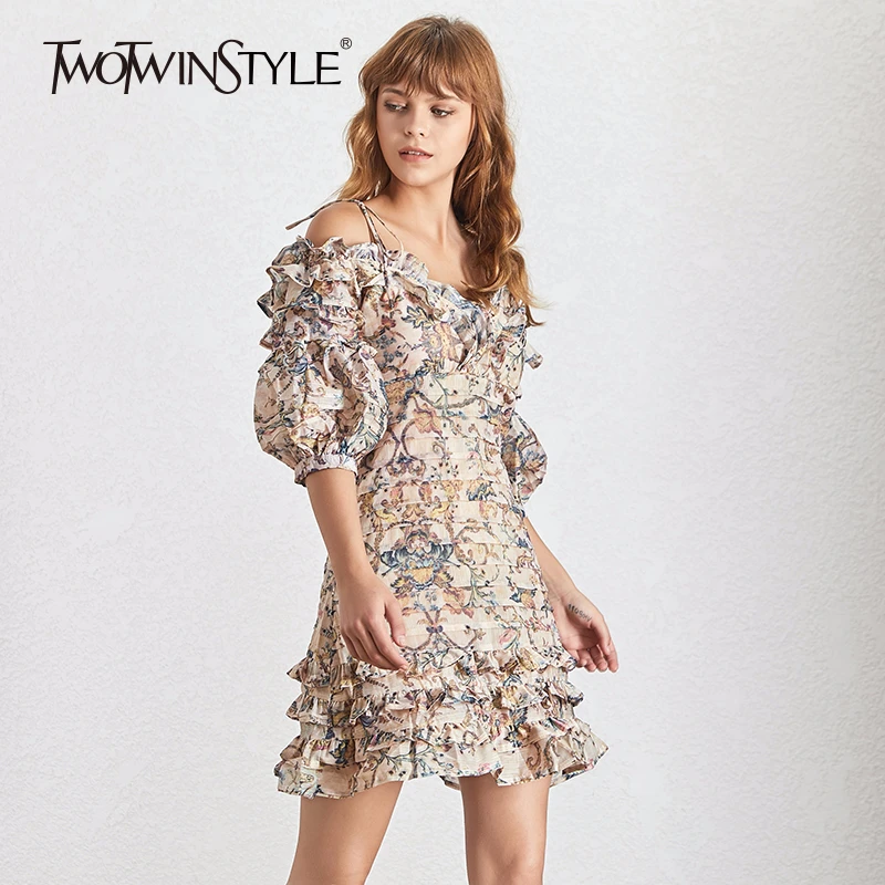 TWOTWINSTYLE мини-платье с открытыми плечами, женское платье с принтом без бретелек и рукавами-фонариками, облегающие платья в стиле пэчворк, летние милые новые платья