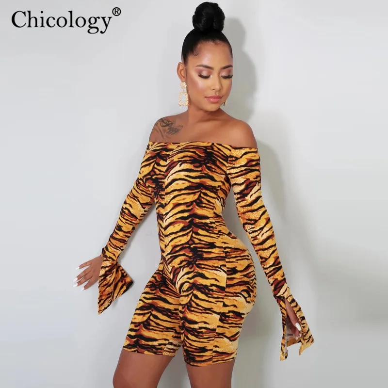 Chicology Тигр принтом принт с открытыми плечами разрезами по бокам расклешенные