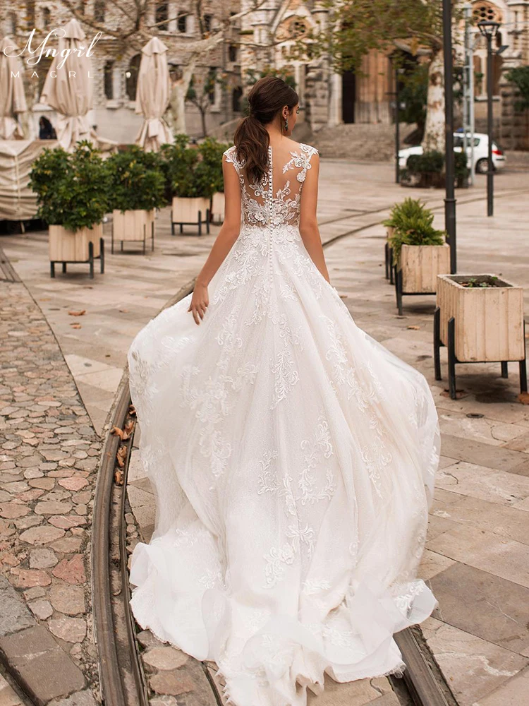 

MNGRL Luxury V-neck White Lace 3D Flower Bridal Dresses Perspective Backless Wedding Gown Fluffy Tail Plus Size Wedding Gown