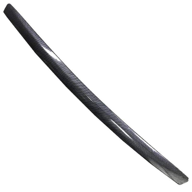 

The carbon fiber pattern of engine cover decorative strip is applicable to Ford fox MK2 2005-2013