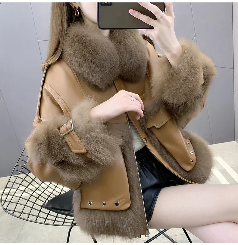 

Fur 2021 Winter New Female Loose Bat Sleeve Fox Fur Coat Sheep Fur Integrated Short