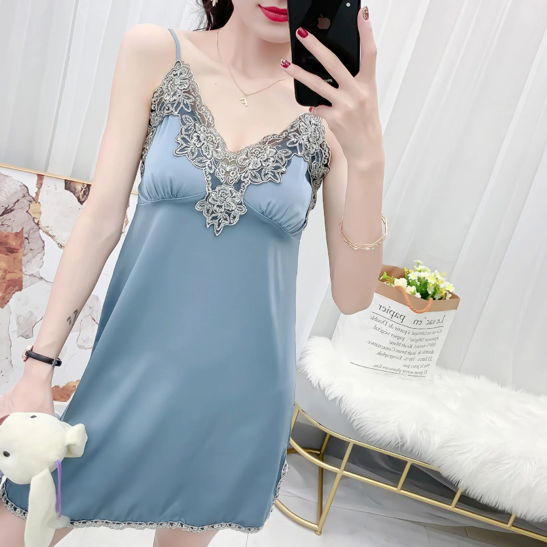 

Sexy Satin Sleepwear Women Spaghetti Strap Nightdress Silky Intimate Lingerie Lace Nightgown Home Clothes Soft Bathrobe Homewear