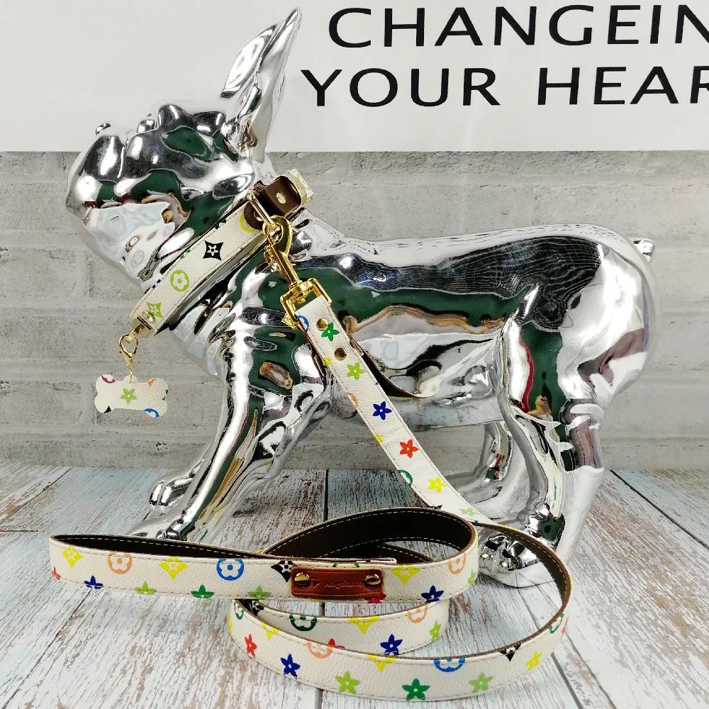 

Trend Soft Leather Pet Collar Dog Collar Traction Set Gift Box Packaging Adjustable Dog Leash Pet Supplies