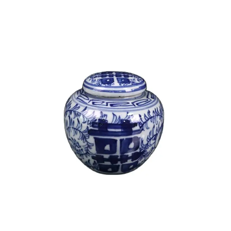 

Early collection of blue and white double happiness lotus covered pot 3 imitation of ancient porcelain family decoration