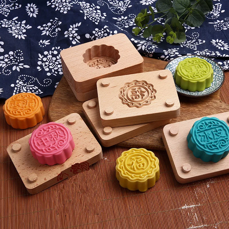 

2pcs/set Wooden Green Bean Cake DIY Moon Cake Mould Cookies Mold Mooncake Decoration Mould Wood Carving Flowers Mold
