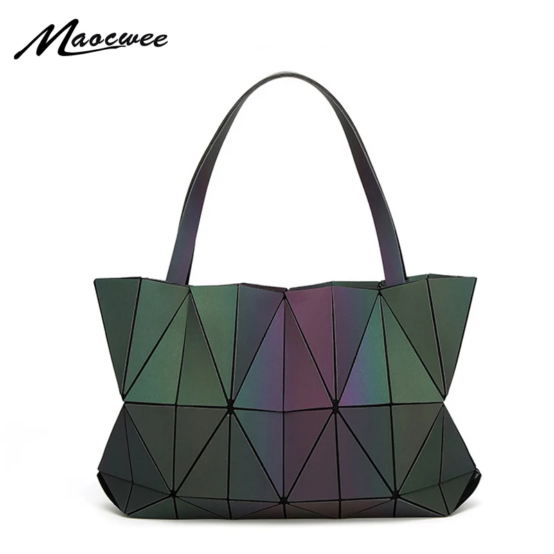 

New Women Luminous Handbag Noctilucent Purses and Handbags Geometry Bao Bag Totes Ladies Plain Folding Shoulder Bags Hologram