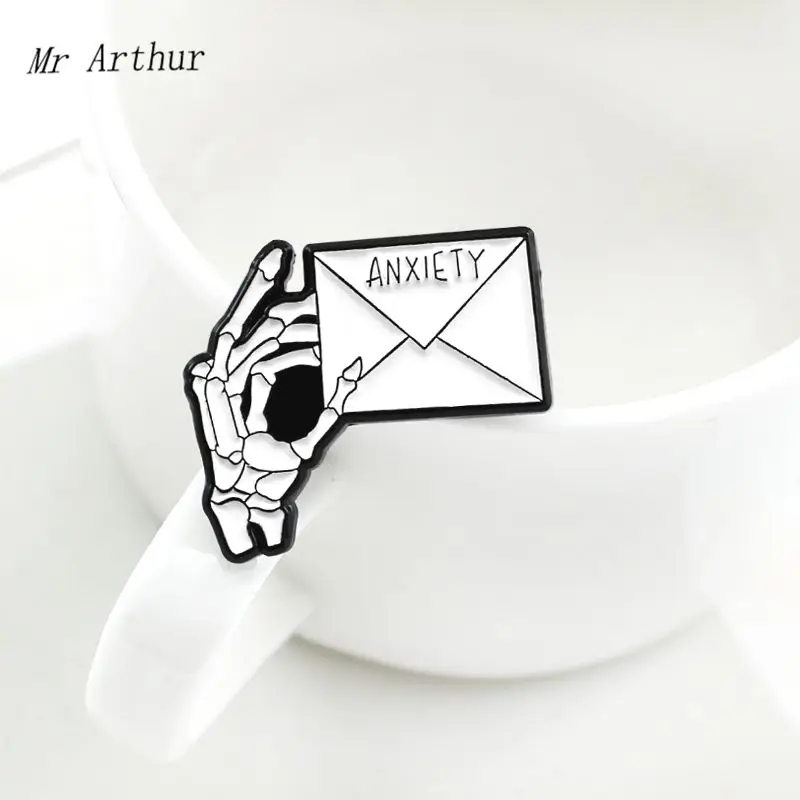 Тревожный белый конверт Эмаль Булавка Скелет ручная брошь на рюкзак одежда