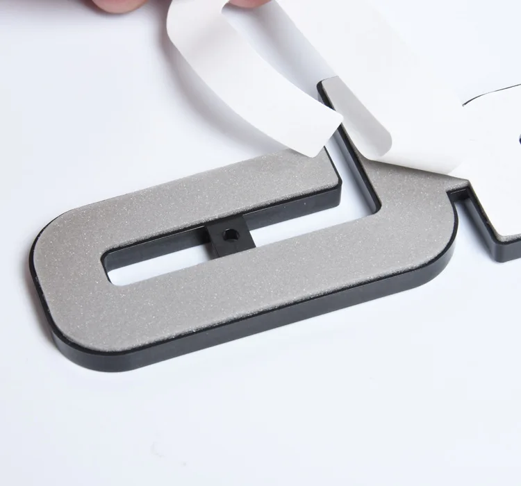 Автомобильный Стайлинг передний нижний сотовый значок логотип на четырех