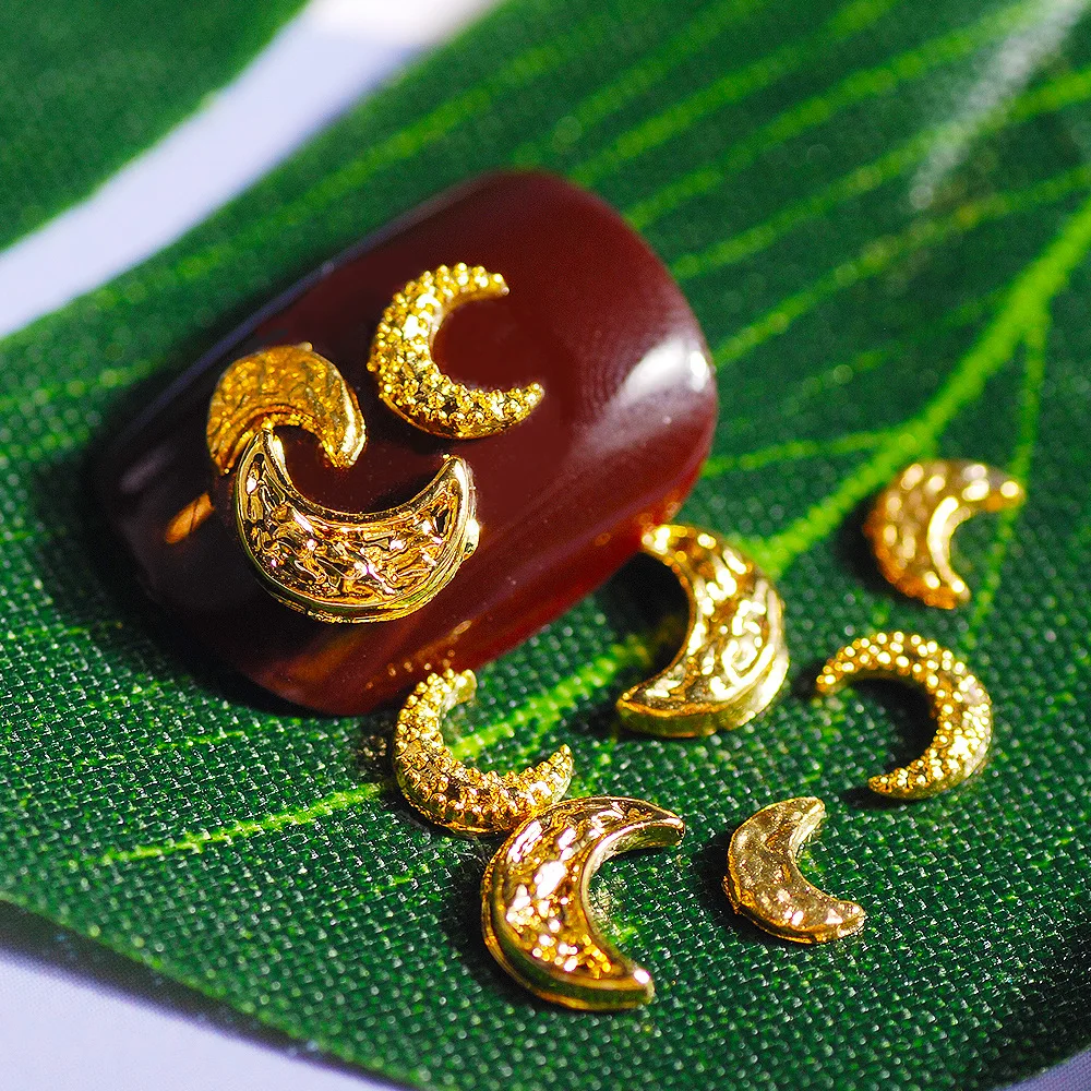 

Popular Style 3 Kinds of Decorative Pattern Solid Moon 100 Manicure Alloy Metal Rivet Decorations Manicure Supplies