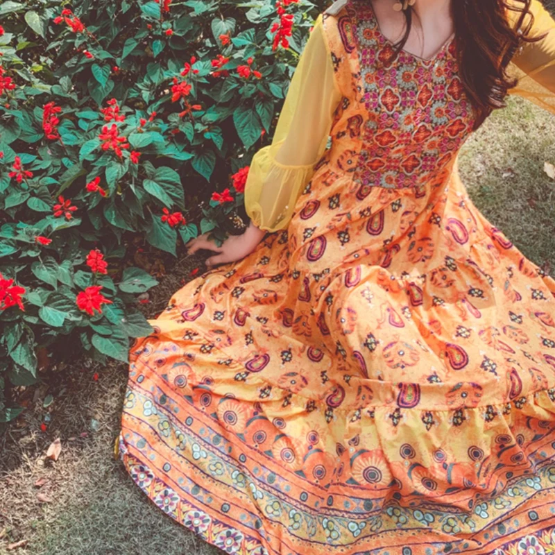 

Summer new women's ethnic style embroidered long dress bohemian travel holiday beach dress net yarn sleeve retro print dress