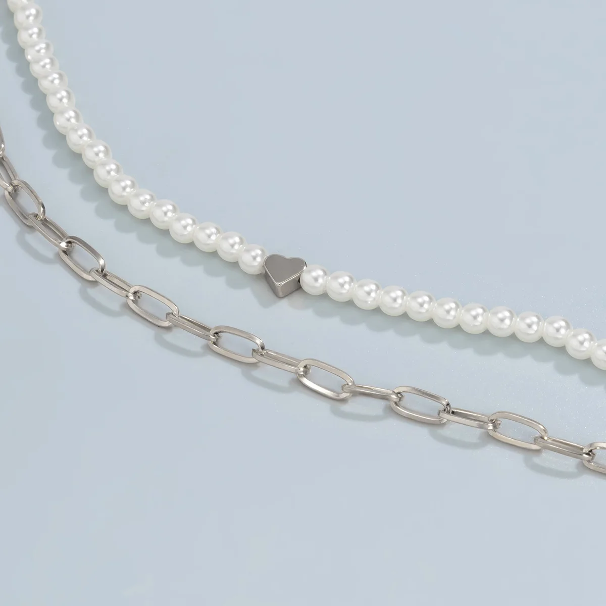

Retro Simple Heart Imitation Pearl Clavicle Necklace Hip Hop Style Metal Chain Sweet Cool Necklace