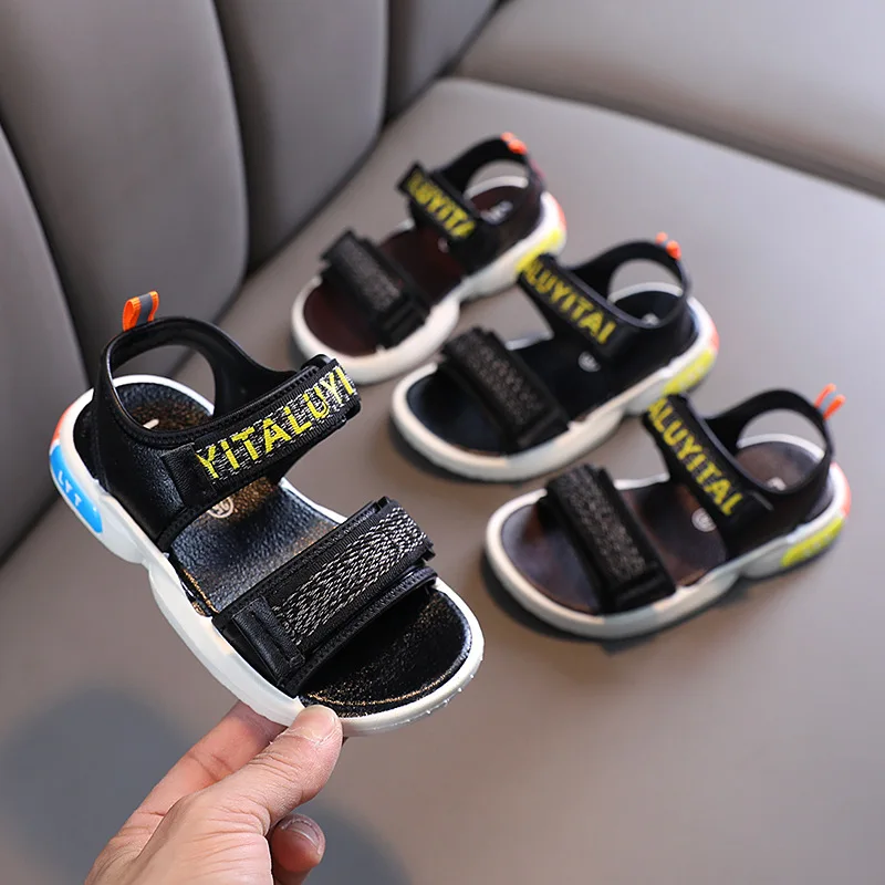 

Children's Sandals Boys Beach Shoes Summer New Girls Princess Shoes Complete Flat Sole Teens Students Sandals Girl Shoes E03262