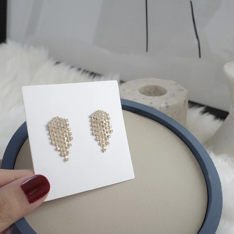 

GorGor Длинные висячие серьги Для женщин оригинальность заявление в минималистском стиле с кисточками ощущение роскоши изысканные подарки на...