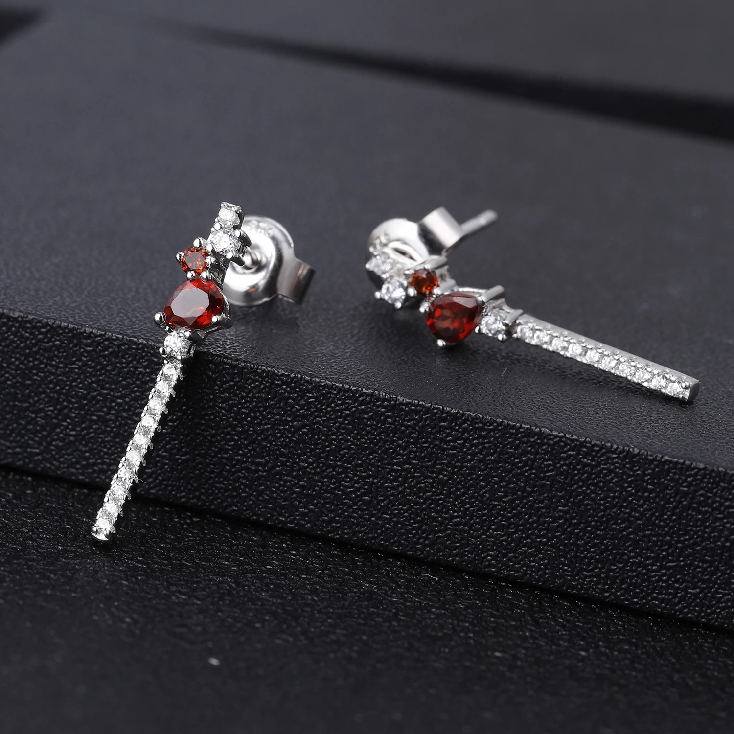 GEM'S балетные 925 пробы серебряные висячие серьги с кисточкой натуральный красный
