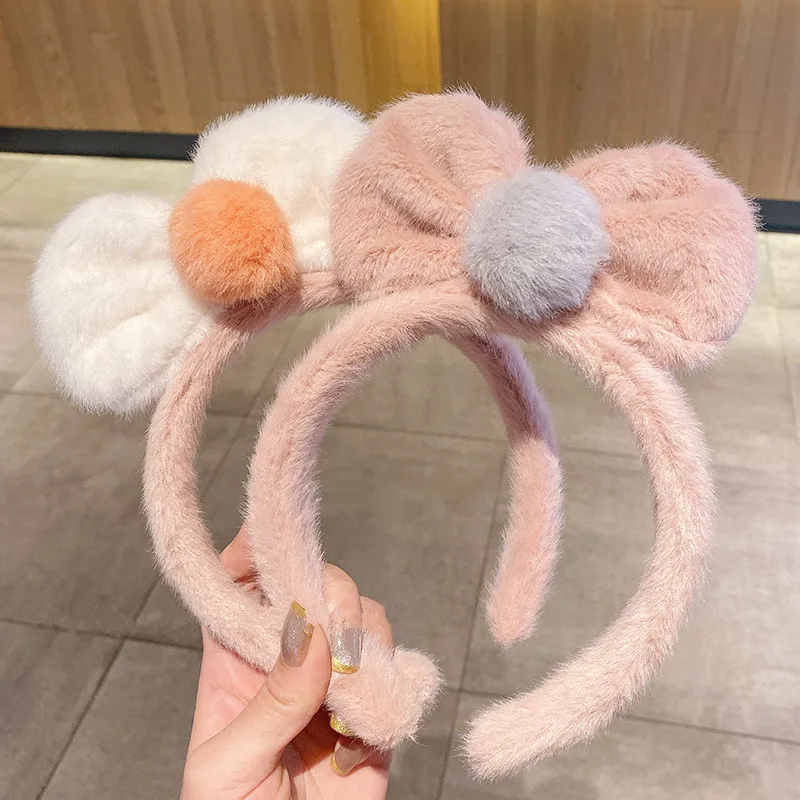 

Sweet Pink Furry Bow Hair Hoop Korean Hairball Plush Headband DIY for Face Washing Makeup Hairband Head Hoop Soft Bow Hair Band