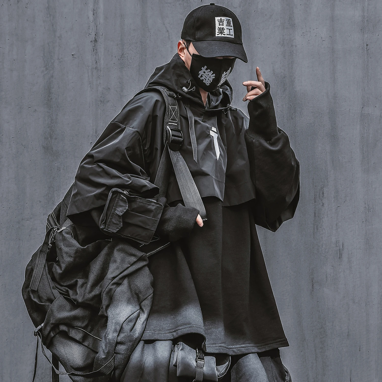 Весенняя уличная модная толстовка Techwear мужская с капюшоном Kanji в стиле пэчворк |