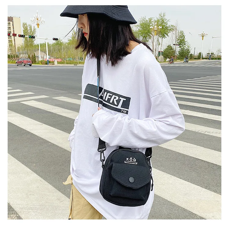 Сумка через плечо из соломы новая модная мини сумка с вышивкой ромашки 2020| |