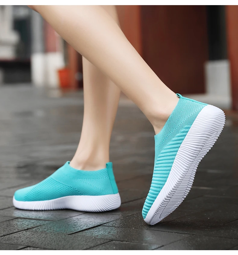 

2021 new fashion men women running shoes size 36-46 5125315
