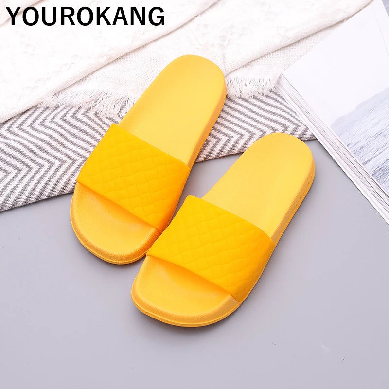 Летние женские шлепанцы Высококачественная пляжная обувь для влюбленных Новое