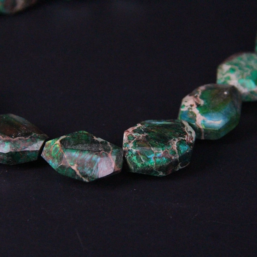 15 5 &quotпрядь Зеленый Императорский камень граненая плита кусочек свободные