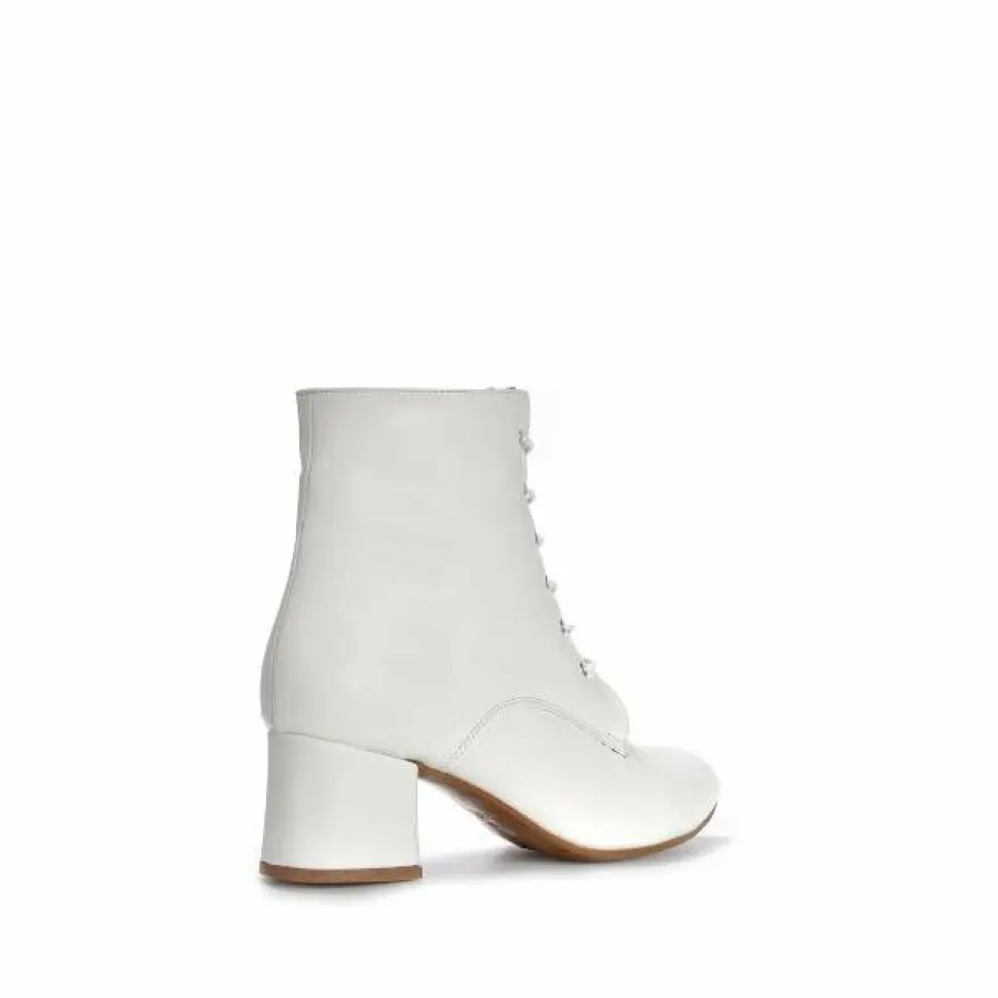 

Women Boots Mink Shoes Women White Boots Vzn19-154K
