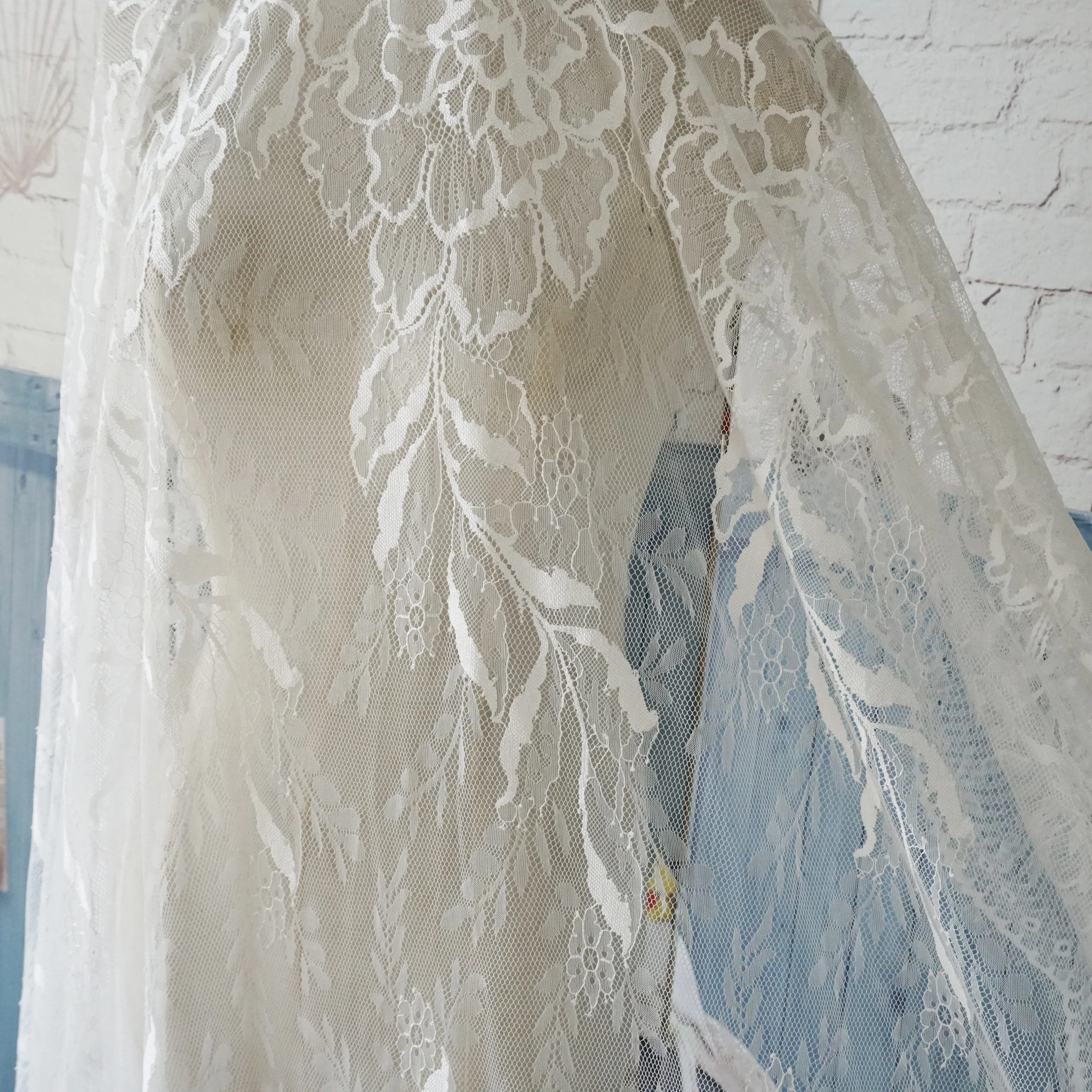 Кружева шантильи с крупными цветами длина 3 метра! 2020 Новое поступление кружевное