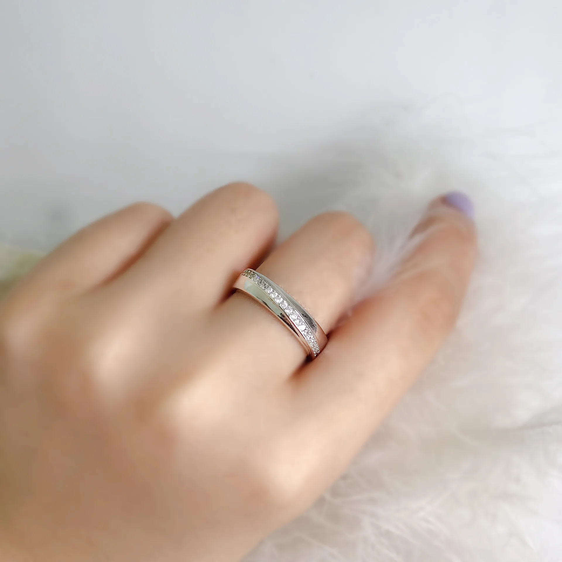 

2021 new trend fashion personality simple and versatile S925 sterling silver row diamond ring women's customized exquisite gift