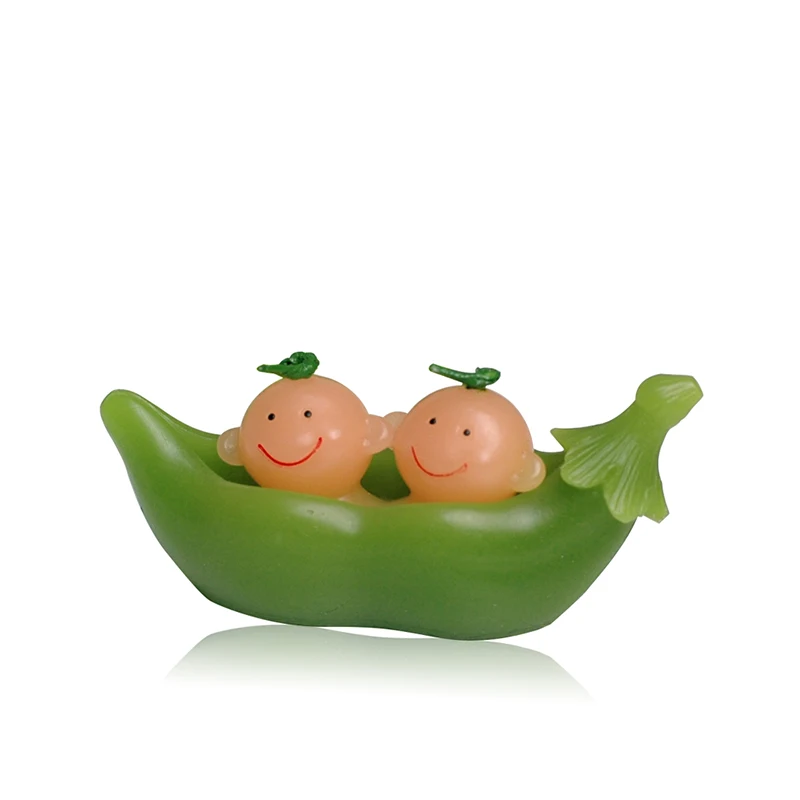 Свечи в пруду с двумя горошинами подарок на день рождения для детского крещения