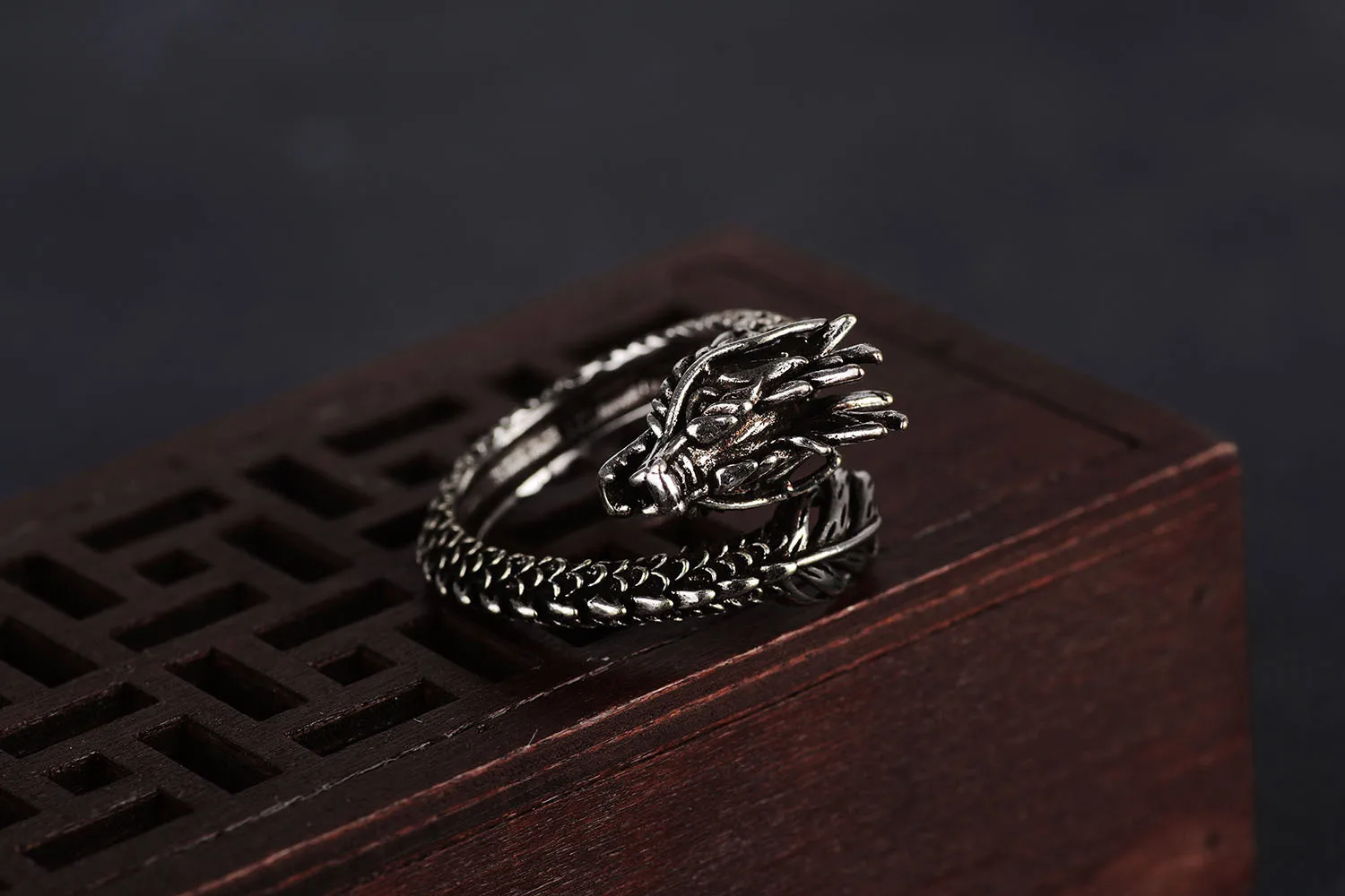 Мужское кольцо с имитацией дракона этническое из сплава в китайском стиле ретро