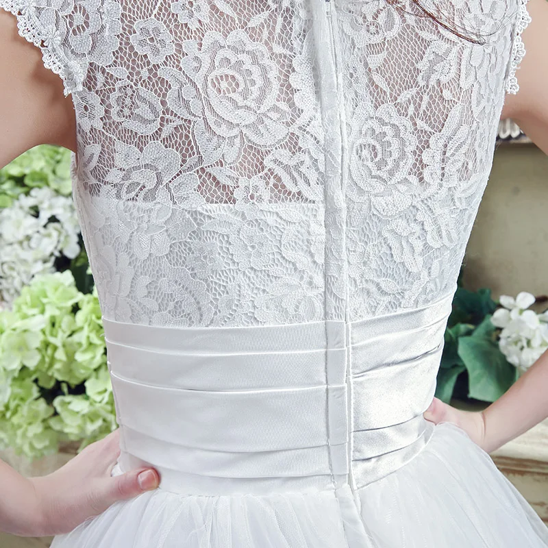 

Sexy Wedding Dresses Ball Gown Jewel Zipper Sleeveless Chapel Train Bridal Lace Sheer Ruffle 2021 Women Vestido De Noiva SQS041