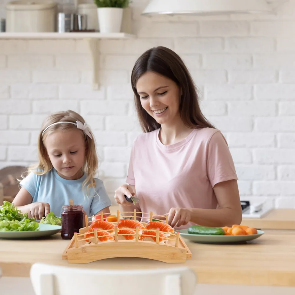 

1pc Bamboo Sushi Tray Sushi Plate Sushi Container Practical Sushi Board (Yellow)