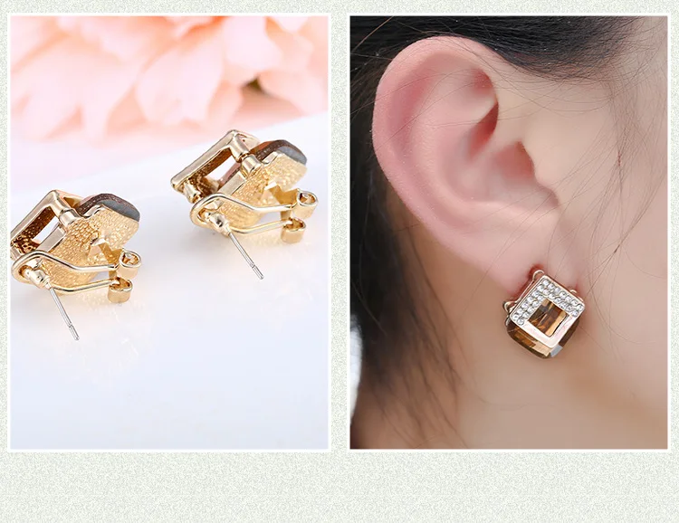 

Korean Luxurious Square Crystal Rhinestone Stud Earrings Temperament Brincos Jewelry Party wedding Gift Blue Green Red