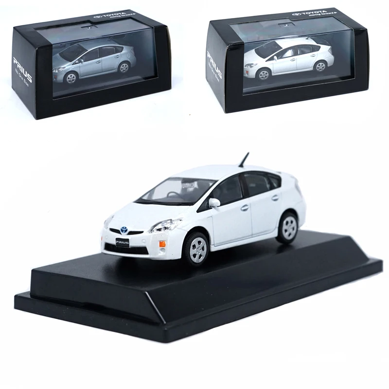 Модель автомобиля Prius из сплава в масштабе 1:43 Классическая литая такси машина
