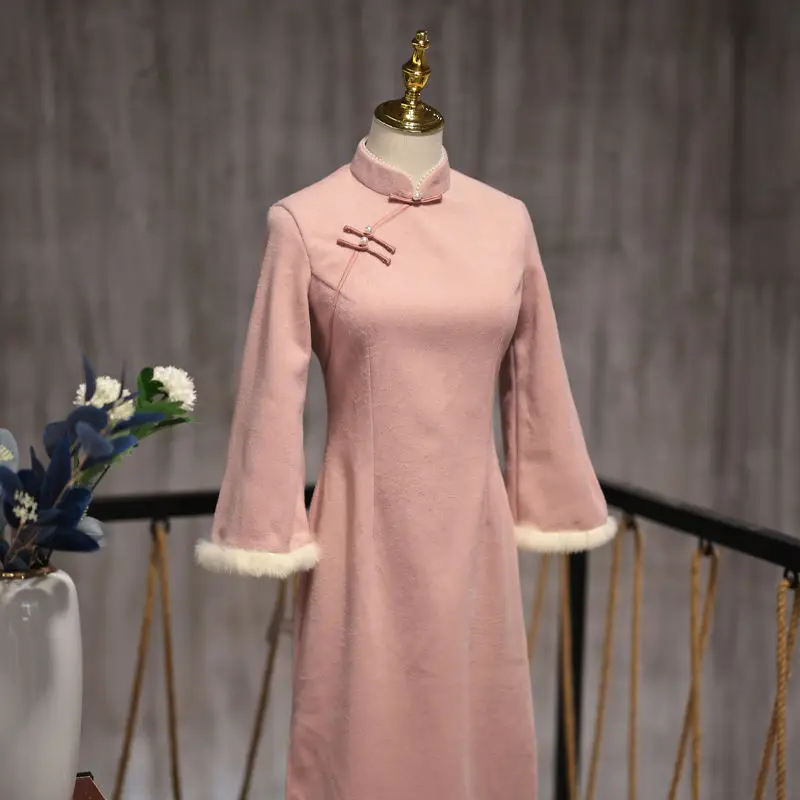 

Female Pink Woolen Cheongsam Sexy A-line Chinese Dress Gown Full Sleeve Vintage Button Qipao Classical Mandarin Collar Vestidos