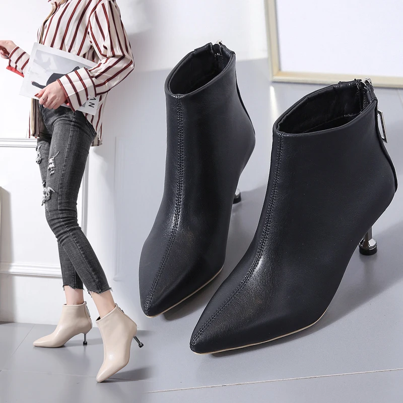

2020 Women Ankle Boots Leather Winter Short Plush Pointed Toe Zippers High Heels Female Boots Party Size 35-39