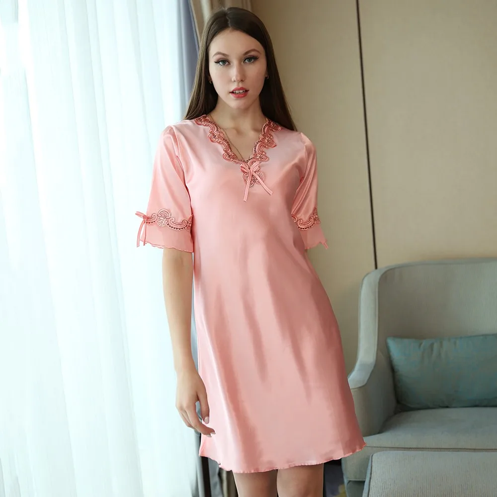 

Summer New Sexy Women Satin Sleepwear Silky Nightgown Half Sleeve Embroidery Nightdress Sexy Lingerie Plus Size Female Nightie