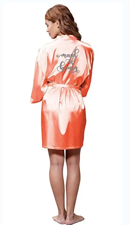 Халат кимоно для подружки невесты Атласный халат с белыми и черными буквами