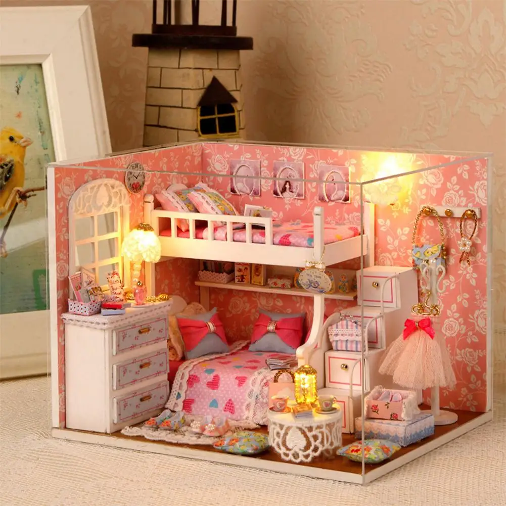 

Кукольный домик «сделай сам», деревянный миниатюрный дом для кукол с комплектом мебели, музыкальные светодиодные игрушки для детей, подаро...
