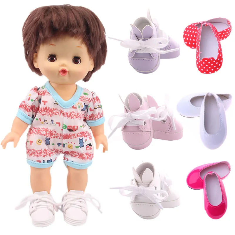 

Новые кукольные туфли подходят 28 см Nenuco Doll Nenuco y su Hermanita кроссовки и кроличьи туфли кукольные аксессуары для нашего поколения Игрушки для дев...