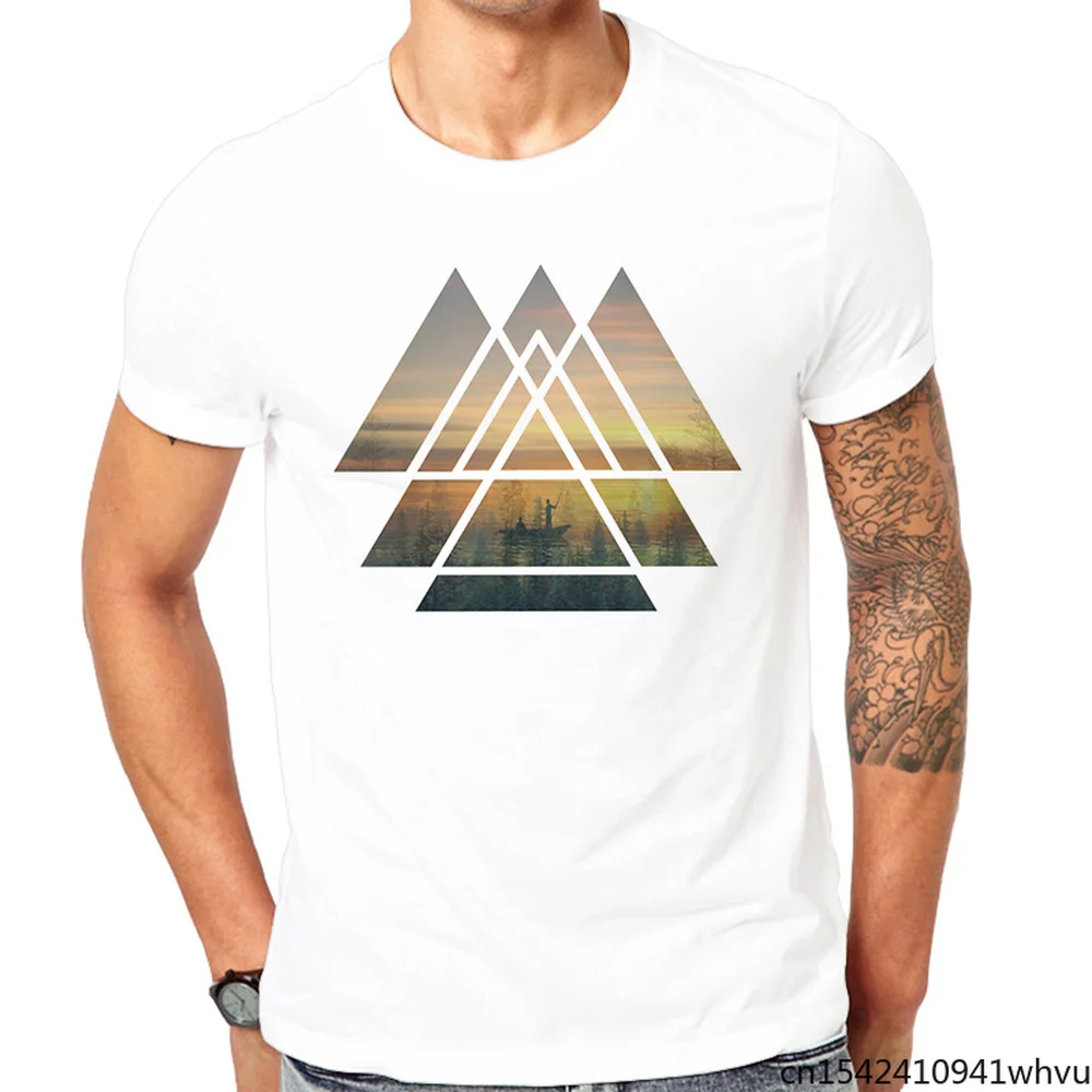 

Футболка мужская с круглым вырезом и коротким рукавом