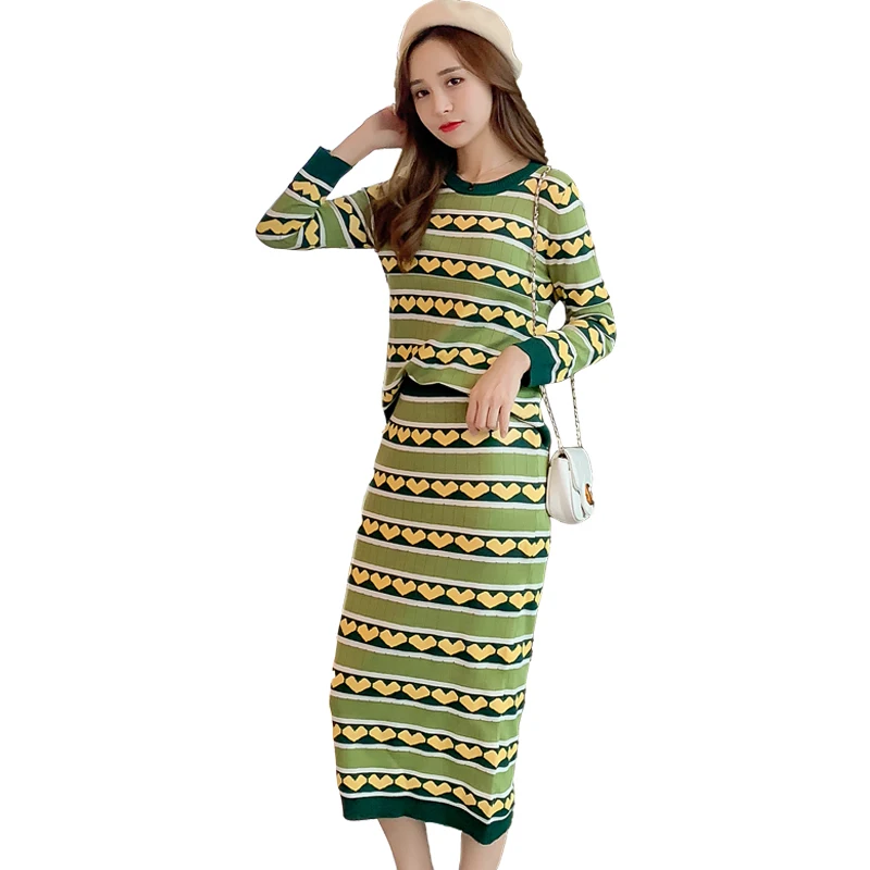 Winter Postpartum Women Knitting Two-piece Lactation Set Stripe Love Patterns Nursing Sweater+Pencil Skirt Breastfeeding Twinset |