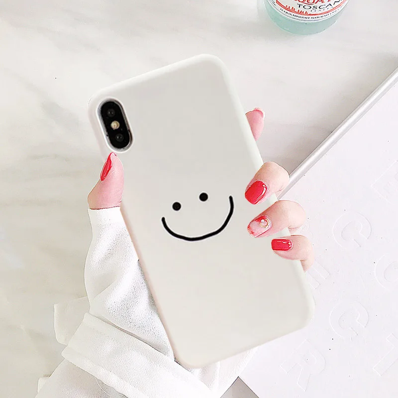 

GYKZ Fashion Simple Smile Face Couple Case For iphone 11 Pro XS MAX XR X 7 6 12 8 Plus Black White Silicone Phone Cover Soft Bag