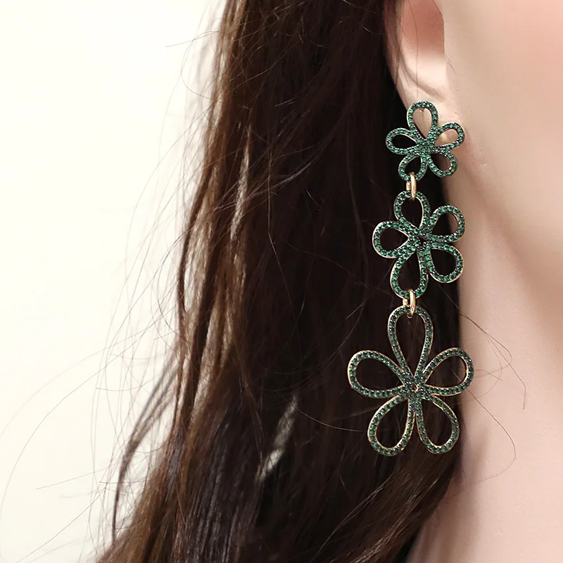 

Micro-set colorful zircon three-flower earrings 210318-03