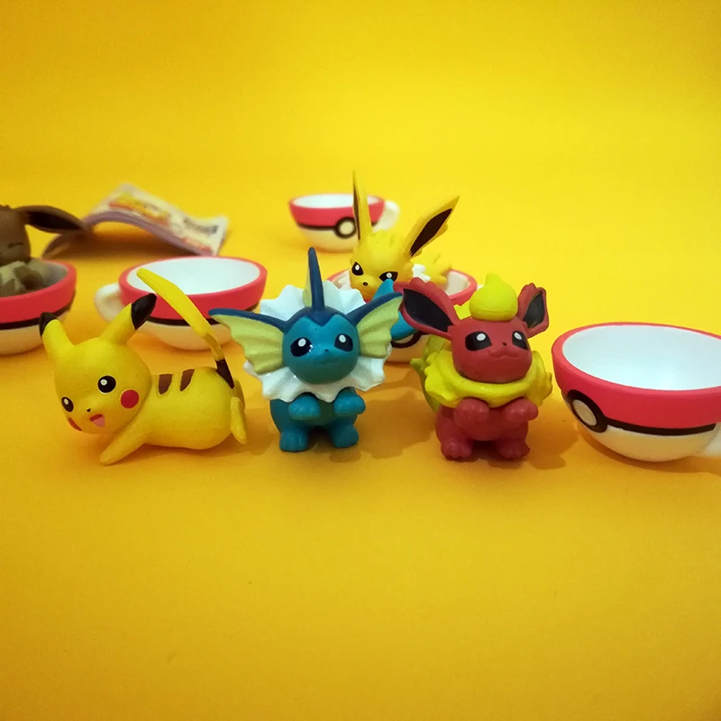 Экшн фигурка TAKARA Pikachu Eevee Покемон большая голова кукла сон эльф серия мяч детская