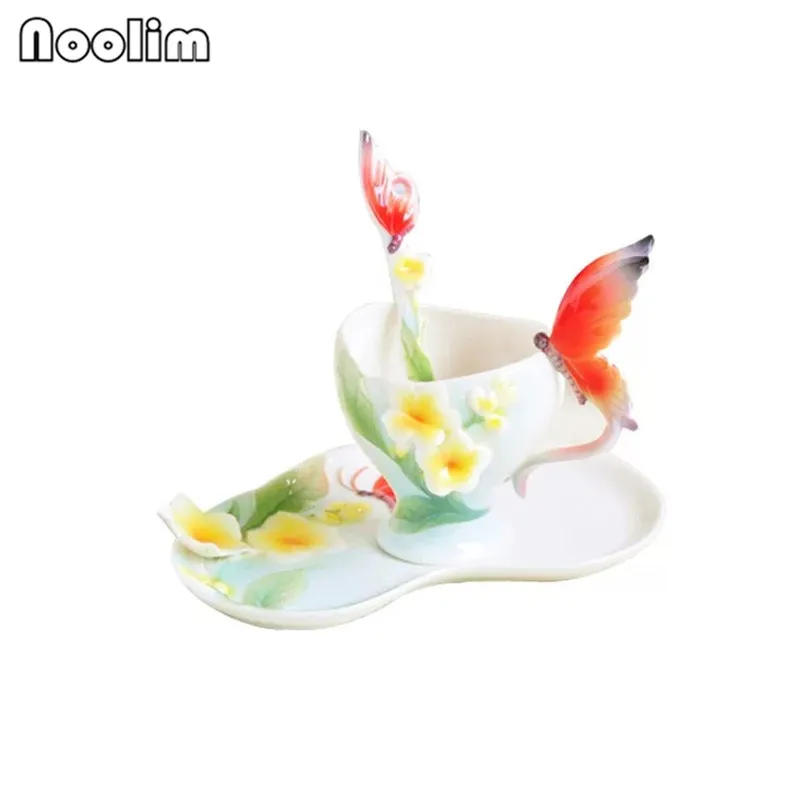 Керамическая эмалированная кофейная чашка из костяного фарфора европейская 3D