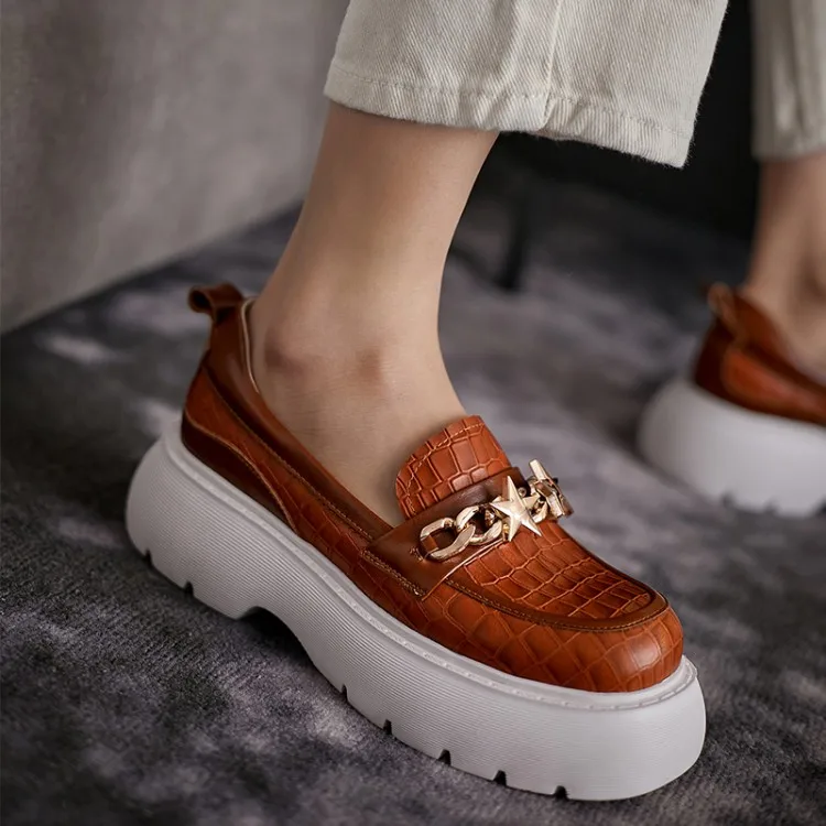 

MLJUESE 2021 Women Pumps Soft Cow leather Autumn Spring Brown Color Metal Decoration Round toe Slip on high heels pumps