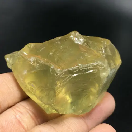 Образец натурального кристалла кварца желтый кристалл a2
