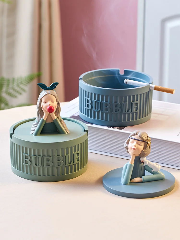 

Light luxury ashtray with cover lovely girl creative personality trend anti fly ash living room household ornaments