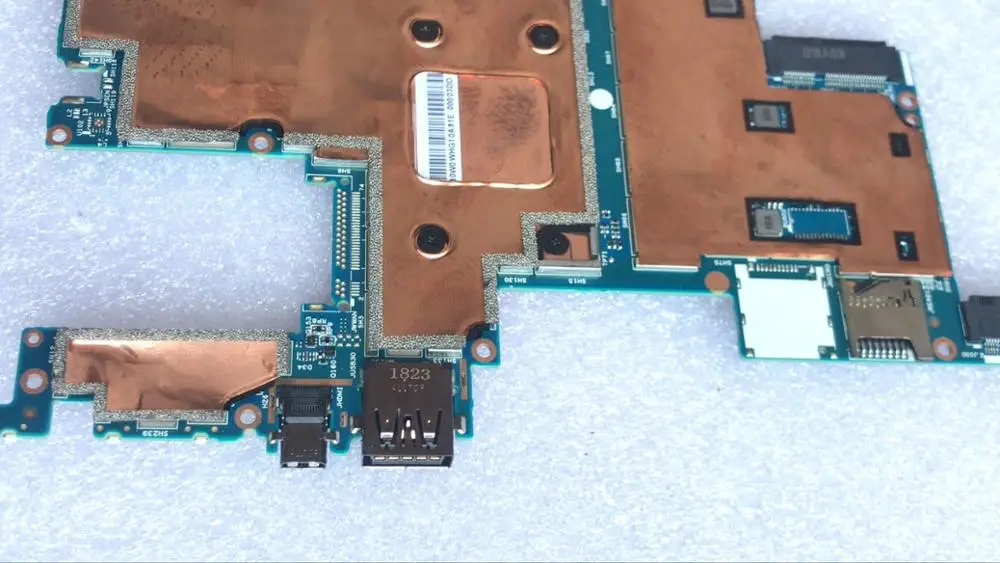 

KEFUCMX40 NM-A641 100% Test Work For Lenovo MIIX 700 MIIX 700-12ISK Notebook Motherboard MB L 80QL WIN CPU M5 6Y54 8G RAM WIFI